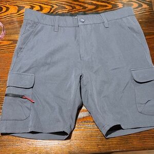 Monument Plex tech Men's Gray Cargo Shorts size 34